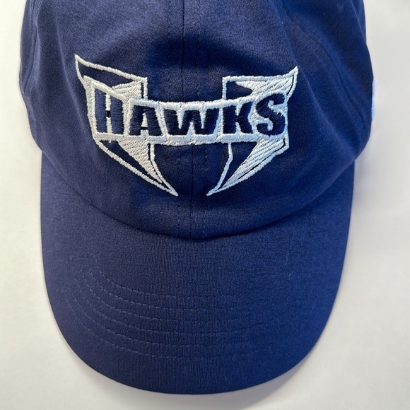 UnderArmour women’s fit Hawks navy strapback hat - Picture 2 of 8